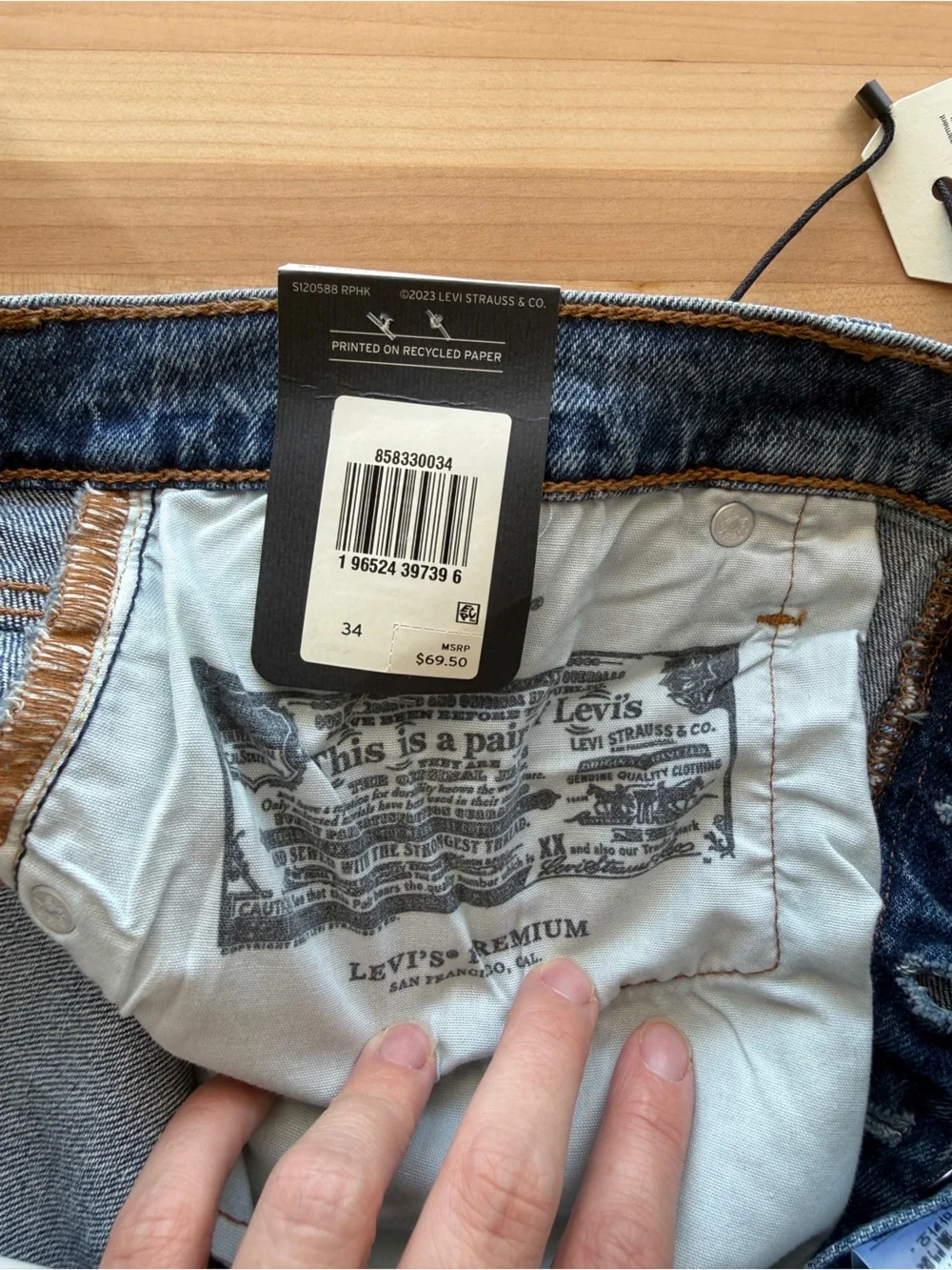 Levi's 501® Mid Thigh Women’s Shorts
